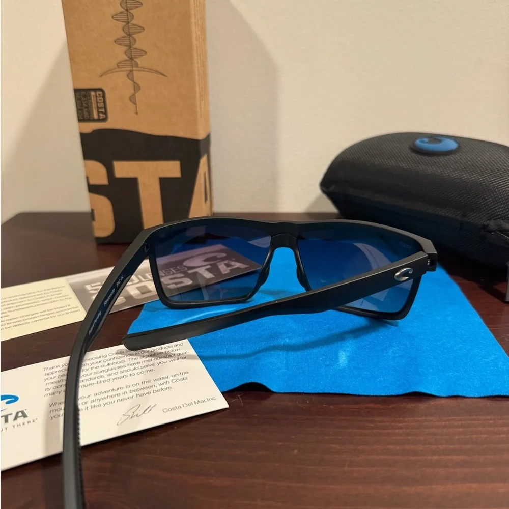 Costa Black Frames with Black Lenses Sunglasses - Picture 3 of 3